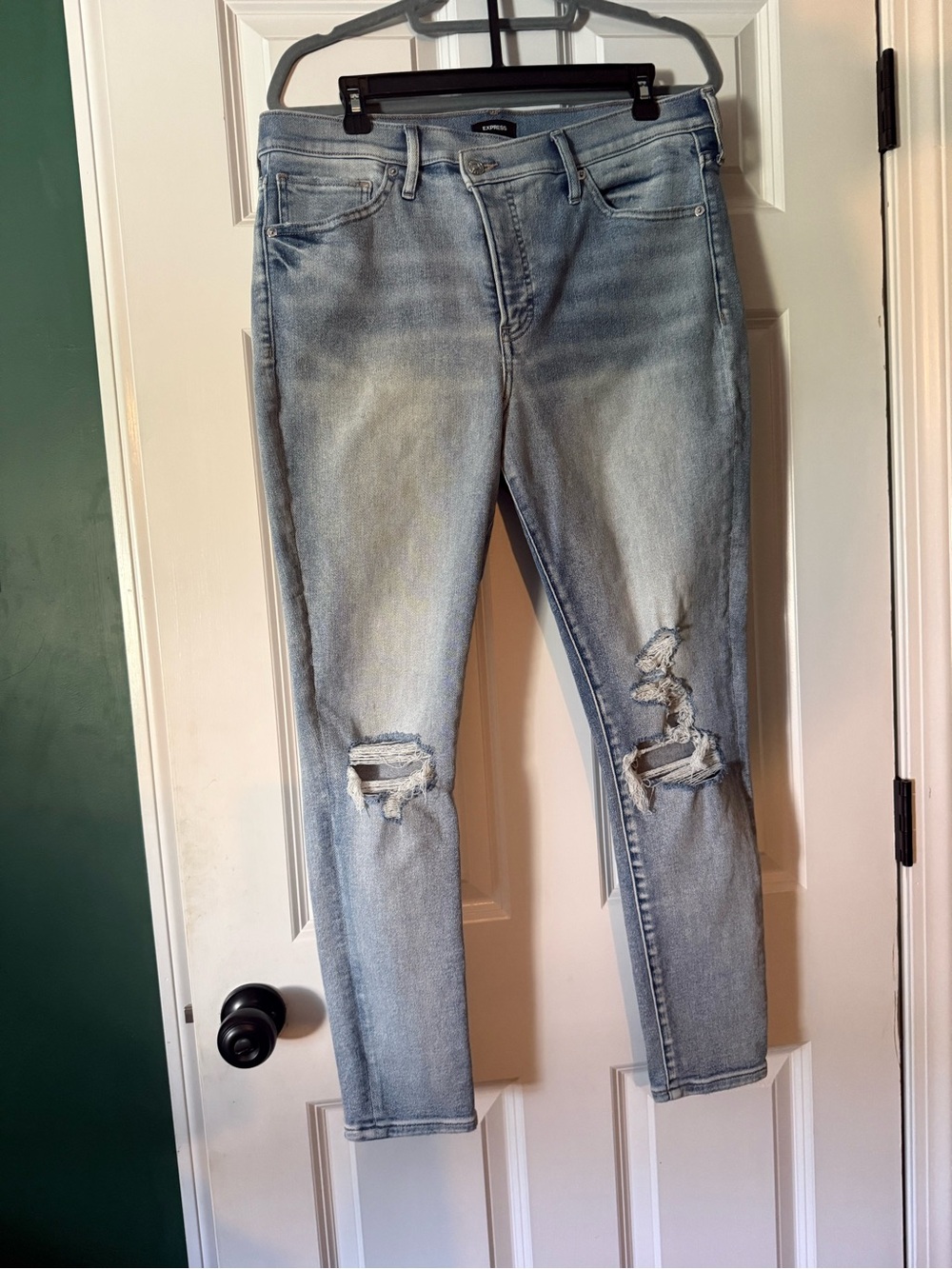 Express Light Wash Distressed Women's Jeans